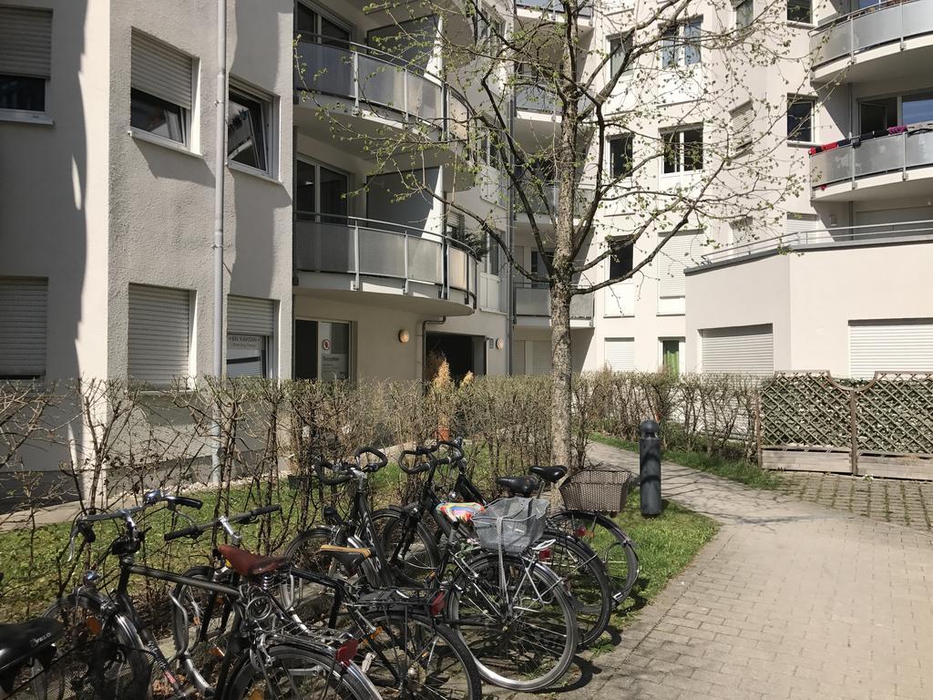 Kn Kahtan Boarding House Apartment Munich Luaran gambar