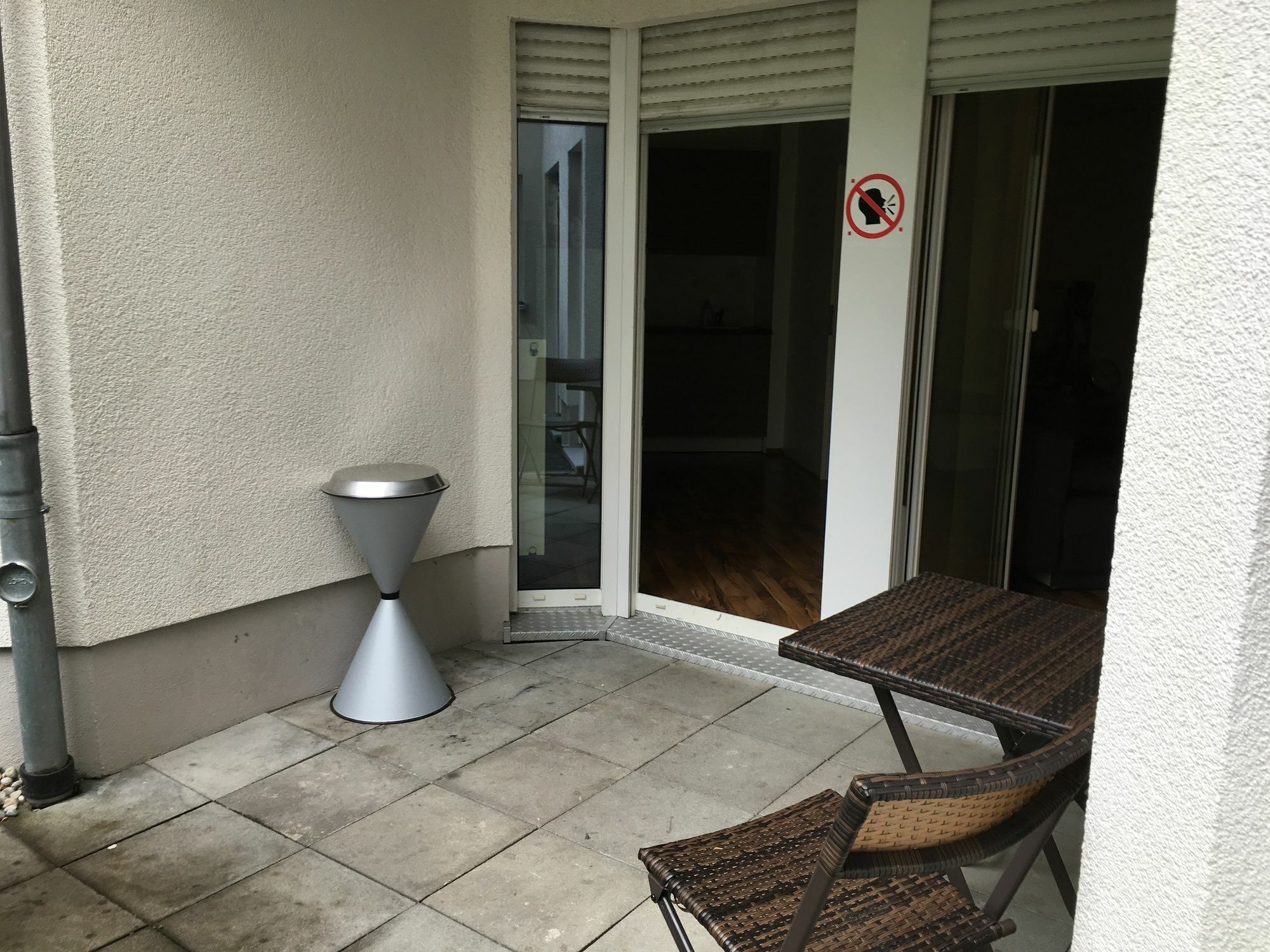 Kn Kahtan Boarding House Apartment Munich Luaran gambar